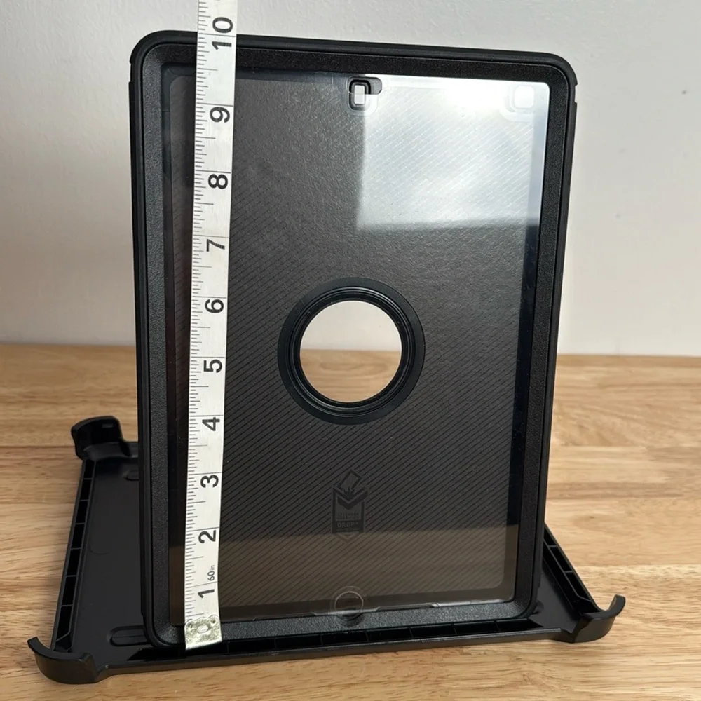 NEW OtterBox Black defender series Tablet Case with Adjustable Stand